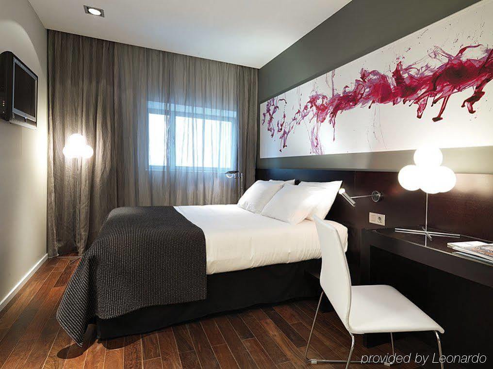 Ikonik Lex Hotell L'Hospitalet de Llobregat Rum bild